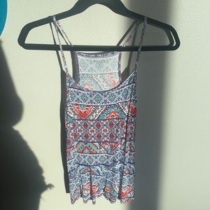 Patterned Tank